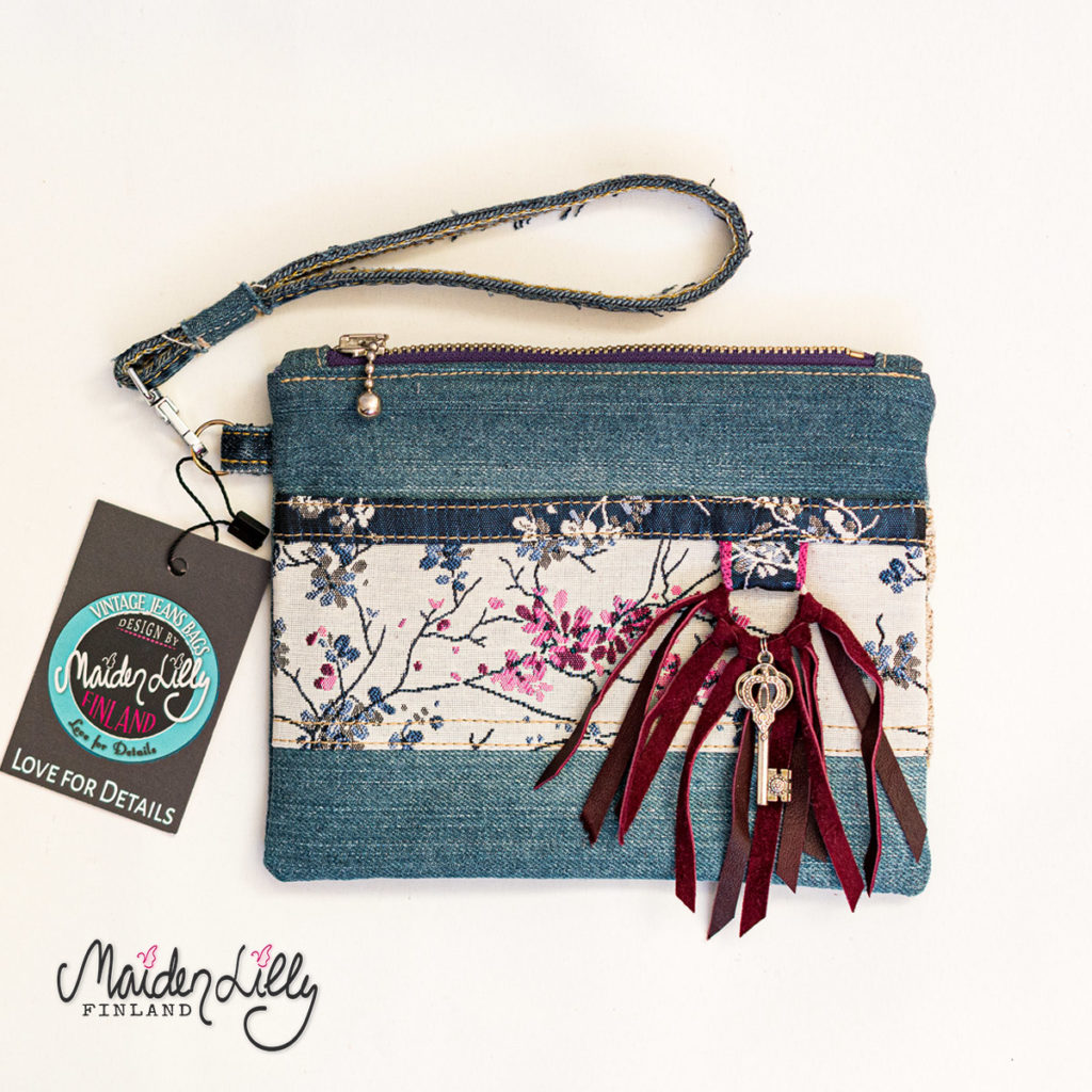 Lilly's Clutch Keys Secret